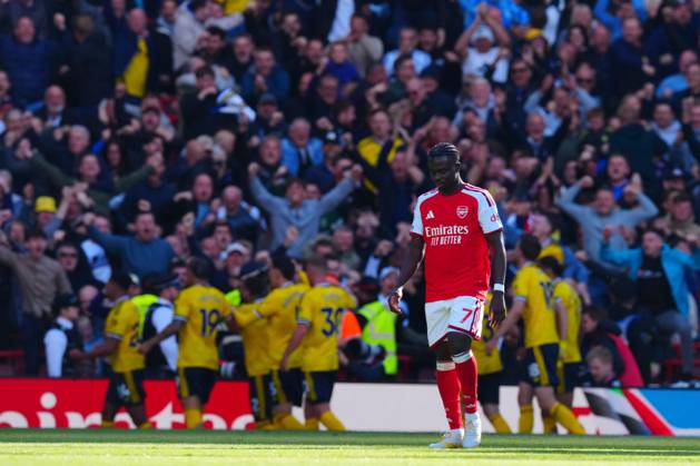 Bukayo Saka of Arsenal reacts after James Justin of Leeds United scored the opening goal Arsenal v Leeds United, Premier League, Football, Emirates Stadium, London, UK - 10 Oct 2026London Emirates Stadium United Kingdom EDITORIAL USE ONLY No use with unauthorised audio, video, data, fixture lists, club league logos or live services. Online in-match use limited to 120 images, no video emulation. No use in betting, games or single club league player publications. Copyright: xJavierxGarcia Shutterstockx 17204400y