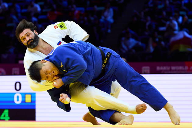 (L-R) Tasoev Inal (RUS), Kanta Nakano (JPN), OCTOBER 10, 2026 -Judo : World Judo Championships BAKU2026 Mens +100kg3rd Round match at National Gymnastics Arena in Baku, Azerbaijan.  aflo_354753190 KenxAsakurax