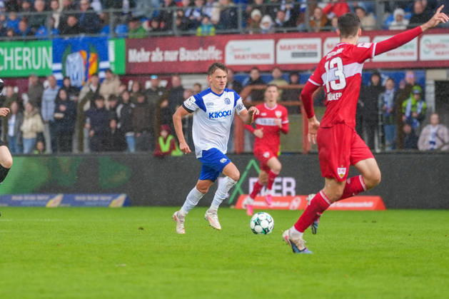 Deutschland: Fussball, 3. Liga, 8. Spieltag, Hänsch-Arena, Meppen, Emsland, Niedersachsen, SV Meppen vs. VfB Stuttgart U21, U 21 VfB Stuttgart II: Thorben Deters (SV Meppen, 14) Copyright: xMichelxWittex