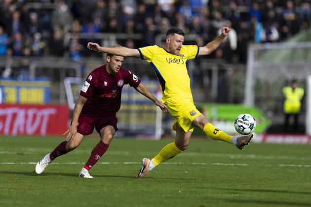 3. Liga, Fortuna Köln - 1. FC Saarbrücken; 10.10.2026 Christian Kühlwetter (1. FC Saarbrücken, 10), Georg Strauch (Fortuna Köln, 11). 3. Liga, Fortuna Köln - 1. FC Saarbrücken, 8. Spieltag, am 10.10.2026, Südstadion, Köln. DFB regulations prohibit any use of photographs as image sequences and or quasi-video Copyright: xBEAUTIFULxSPORTS Meuselx