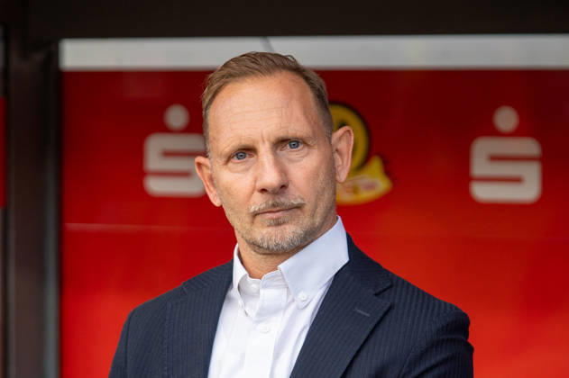 Deutschland: Fussball 1. Bundesliga, 5. Spieltag 2026 2027, 1.FC Union Berlin - SV Elversberg am 10.10.2026 in Berlin (Stadion An der Alten Försterei): Mauro Lustrinelli (1. FC Union Berlin, Trainer) Portrait, Porträt Copyright: xSvenxHeidmannx