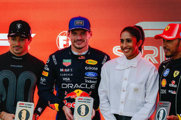2026 Formula 1 Singapore Grand Prix - Sprint - Pilots MAX VERSTAPPEN (NED) of Oracle Red Bull Racing CHARLES LECLERC (MON) of Scuderia Ferrari HP LEWIS HAMILTON (GBR) of Scuderia Ferrari HP Sprint Race on SATURDAY during the 2026 FORMULA 1 SINGAPORE AIRLINES SINGAPORE GRAND PRIX 2026 at MARINA BAY STREET CIRCUIT SINGAPORE on October 10, 2026. Photo by Tan Jun Da ABACAPRESS.COM Singapore Singapore  Copyright: xJunxDaxTan ABACAx