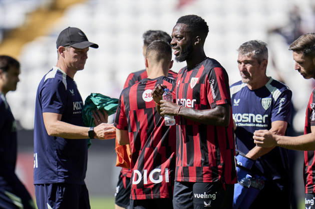 October 10, 2026, Madrid, Madrid, Spain: Inaki Williams of Athletic Club warms up during the Spanish League, LaLiga EA Sports, football match played between Rayo Vallecano and Athletic Club at Vallecas stadium on October 10, 2026, in Madrid, Spain. Madrid Spain - ZUMAa181 20261010_zaa_a181_004 Copyright: xAngelxPerezxMecax