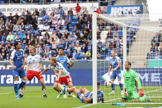 10.10.2026, xtvx, Fussball 1.Bundesliga, TSG 1899 Hoffenheim - Hamburger SV v.l. Goal scored, Tor zum 0:1 Yussuf Poulsen (Hamburger SV) (DFL DFB REGULATIONS PROHIBIT ANY USE OF PHOTOGRAPHS as IMAGE SEQUENCES and or QUASI-VIDEO) Sinsheim
