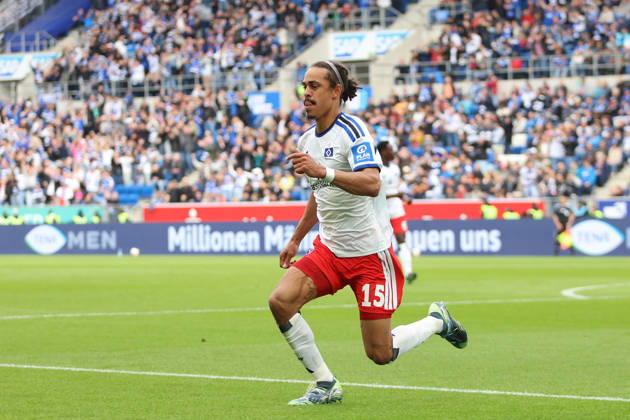 10.10.2026, xtvx, Fussball 1.Bundesliga, TSG 1899 Hoffenheim - Hamburger SV v.l. Goal scored, Tor zum 0:1 Yussuf Poulsen (Hamburger SV) Torjubel, Goal celebration, celebrate the goal, celebrates scoring (DFL DFB REGULATIONS PROHIBIT ANY USE OF PHOTOGRAPHS as IMAGE SEQUENCES and or QUASI-VIDEO) Sinsheim