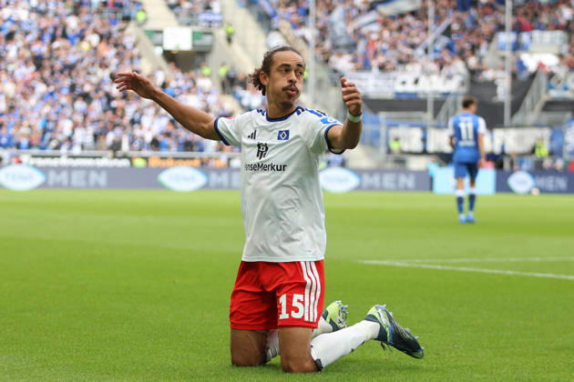 10.10.2026, xtvx, Fussball 1.Bundesliga, TSG 1899 Hoffenheim - Hamburger SV v.l. Goal scored, Tor zum 0:1 Yussuf Poulsen (Hamburger SV) Torjubel, Goal celebration, celebrate the goal, celebrates scoring (DFL DFB REGULATIONS PROHIBIT ANY USE OF PHOTOGRAPHS as IMAGE SEQUENCES and or QUASI-VIDEO) Sinsheim