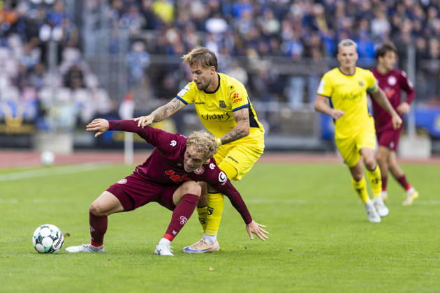 3. Liga, Fortuna Köln - 1. FC Saarbrücken; 10.10.2026 Timo Bornemann (Fortuna Köln, 19), Niko Bretschneider (1. FC Saarbrücken, 28). 3. Liga, Fortuna Köln - 1. FC Saarbrücken, 8. Spieltag, am 10.10.2026, Südstadion, Köln. DFB regulations prohibit any use of photographs as image sequences and or quasi-video Copyright: xBEAUTIFULxSPORTS Meuselx