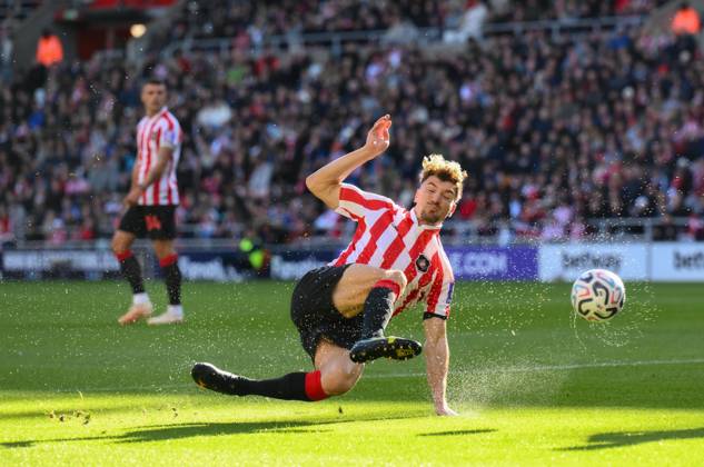 Thomas Meunier of Sunderland Sunderland v Brighton & Hove Albion, Premier League, Football, Stadium of Light, Sunderland, UK - 10 Oct 2026Sunderland Stadium of Light United Kingdom EDITORIAL USE ONLY No use with unauthorised audio, video, data, fixture lists, club league logos or live services. Online in-match use limited to 120 images, no video emulation. No use in betting, games or single club league player publications. Copyright: xRichardxLee Shutterstockx 17205894z