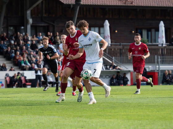 Zweikampf Antonis Aidonis (SG Sonnenhof Grossaspach, 15) gegen Lovis Bierschenk (SV Waldhof Mannheim, 07), Laufduell Sprintduell Ballbesitz GER, Fussball, SG Sonnenhof Grossaspach vs. SV Waldhof Mannheim, 3. Liga, 8. Spieltag, Aspach, Saison 2026 2027, 10.10.2026 GER, Fussball, SG Sonnenhof Grossaspach vs. SV Waldhof Mannheim, 3. Liga, 8. Spieltag, Aspach, Saison 2026 2027, 10.10.2026 Aspach Copyright: xCarstenxSchweringx EP_CSG