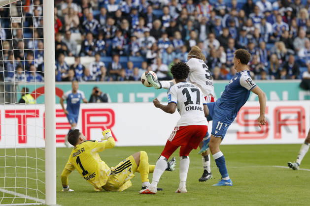 Sebastiaan Bornauw (HSV) mit einem Eigentor, Goal scored, erzielt das Tor zum 1:1, celebrate the goal im Bundesliga-Spiel zwischen der TSG 1899 Hoffenheim und dem Hamburger SV in der PreZero Arena, Sinsheim, Deutschland, am 10. Oktober 2026. in action during the Bundesliga match between TSG 1899 Hoffenheim and Hamburger SV at the PreZero Arena, Sinsheim, Germany, on October 10, 2026. DFB DFL REGULATIONS PROHIBIT ANY USE OF PHOTOGRAPHS AS IMAGE SEQUENCES AND OR QUASI-VIDEO, Copyright: HMBxMedia xHeikoxBecker