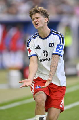 David Moeller Wolfe Hamburger SV HSV (03) Gestik Geste sauer TSG 1899 Hoffenheim vs Hamburger SV HSV 10.10.2026 DFL REGULATIONS PROHIBIT ANY USE OF PHOTOGRAPHS AS IMAGE SEQUENCES AND OR QUASI-VIDEO TSG 1899 Hoffenheim vs Hamburger SV HSV