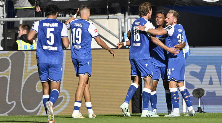 vermeintliches TOR zum 1:1 Bambase Conte TSG 1899 Hoffenheim (20) wegen Foul im Vorfeld aberkannt Torjubel Vladimir Coufal TSG 1899 Hoffenheim (34) Wouter Burger TSG 1899 Hoffenheim (18) Tim Lemperle TSG 1899 Hoffenheim (19) Ozan Kabak TSG 1899 Hoffenheim (05) TSG 1899 Hoffenheim vs Hamburger SV HSV 10.10.2026 DFL REGULATIONS PROHIBIT ANY USE OF PHOTOGRAPHS AS IMAGE SEQUENCES AND OR QUASI-VIDEO TSG 1899 Hoffenheim vs Hamburger SV HSV