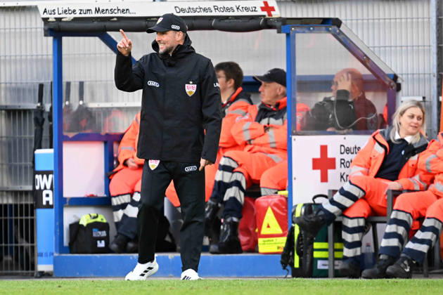Paderborn, Home-Deluxe-Arena, 10.10.26, GER, Herren, 1.Bundesliga, Saison 2026-2027, SC Paderborn 07 - VfB Stuttgart Bild: Trainer Sebastian HOENESS (Stuttgart) DFL regulations prohibit any use of photographs as image sequences and or quasi-video. Nordrhein-Westfalen Deutschland