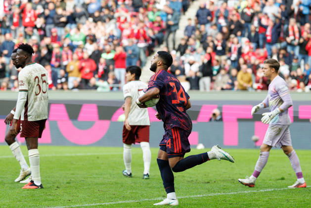 Ismael Saibari (34, FC Bayern München) Tor zum 1 : 1 beim Spiel zwischen FC Augsburg v FC Bayern München, Fussball, Herren, Bundesliga, 2026 2027, 5.Spieltag am 10.10.2026 in Augsburg, WWK ARENA. DFL and DFB regulations prohibit any use of photographs as image sequences and or quasi-video. Bayern Deutschland