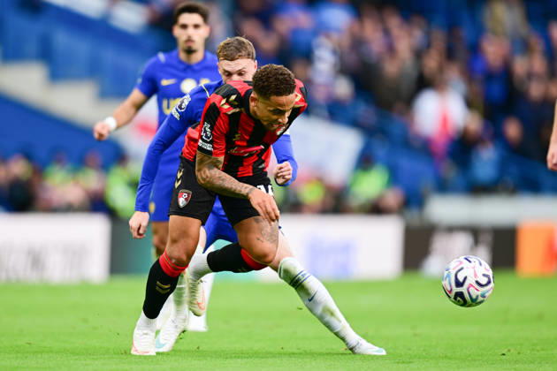 Chelsea v Bournemouth, Premier League AFC Bournemouth midfielder Marcus Tavernier (16) under pressure from Chelsea midfielder Cole Palmer (10) during the Premier League match between Chelsea and Bournemouth at Stamford Bridge, London, UK on 10 October 2026. London Stamford Bridge Greater London UK Editorial use only DataCo restrictions apply See www.football-dataco.com , Copyright: xDennisxGoodwinx PSI-24979-0028