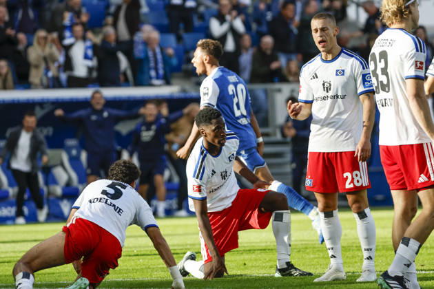 Torjubel TSG Hoffenheim beim 2:1 durch Bambase Conte (TSG Hoffenheim, 20), Freude, Begeisterung, positive Emotionen, Torerfolg , Deutschland, Fussball, 1. Bundesliga, 5.Spieltag, 2026 2027, TSG Hoffenheim vs. Hamburger SV, 10.10.2026, Sinsheim SNP Arena Deutschland Copyright: xGrantxHubbsx