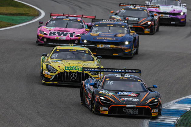 DTM, 15. + 16. Rennen Hockenheim 2026 16 McLaren 720S GT3 Evo, Dörr Motorsport: Timo Glock, 48 Mercedes-AMG GT3 EVO, Winward Racing: Jules Gounon - picture by Gruppe C Photography Sachsenring Hockenheimring Baden-Württemberg Germany Copyright: xGruppexCxPhotographyx