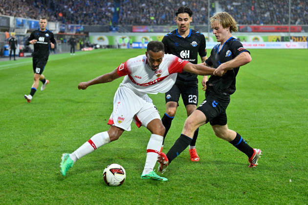 Paderborn, Home-Deluxe-Arena, 10.10.26, GER, Herren, 1.Bundesliga, Saison 2026-2027, SC Paderborn 07 - VfB Stuttgart Bild: v.li. im Zweikampf Jamie LEWELING (Stuttgart) und Mattes HANSEN (Paderborn) DFL regulations prohibit any use of photographs as image sequences and or quasi-video. Nordrhein-Westfalen Deutschland