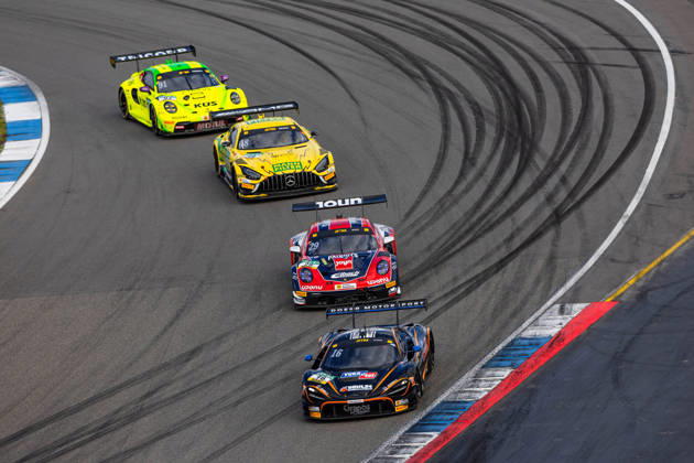 DTM, 15. + 16. Rennen Hockenheim 2026 16 McLaren 720S GT3 Evo, Dörr Motorsport: Timo Glock, 29 Porsche 911 GT3 R (992), Land Motorsport: Bastian Buus, 48 Mercedes-AMG GT3 EVO, Winward Racing: Jules Gounon - picture by Gruppe C Photography Sachsenring Germany Copyright: xGruppexCxPhotographyx