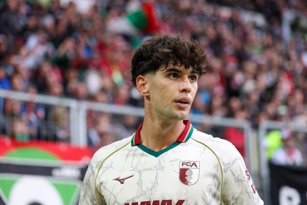 Rodrigo Ribeiro 9 (FC Augsburg), FC Augsburg vs. FC Bayern Muenchen, Fussball, 1. Bundesliga, 5. Spieltag, 10.10.2026 DFB DFL regulations prohibit any use of photographs as image sequences and or quasi-video Augsburg Bayern Deutschland