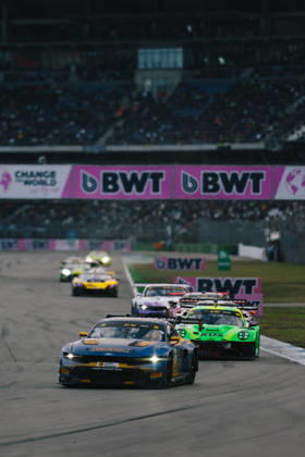 DTM, 15. + 16. Rennen Hockenheim 2026 36 Ford Mustang GT3, HRT Ford Racing: Arjun Maini, 90 Porsche 911 GT3 R (992), Manthey: Ricardo Feller - picture by Gruppe C Photography Sachsenring Germany Copyright: xGruppexCxPhotographyx