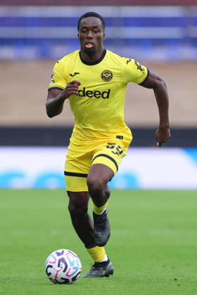 Aston Villa v Brentford, Premier League Michael Kayode of Brentford FC during the Aston Villa v Brentford Premier League match at Villa Park, Birmingham, England on 10 October 2026 Credit: Ryan Crockett Every Second Media Editorial use only. All images are copyright Every Second Media Limited. No images may be reproduced without prior permission. All rights reserved. Premier League and Football League images are subject to licensing agreements with Football DataCo Limited. see https: www.football-dataco.com Copyright: xIMAGO EveryxSecondxMediax ESM-2212-0080 RyanxCrockettx xEveryxSecondxMediax