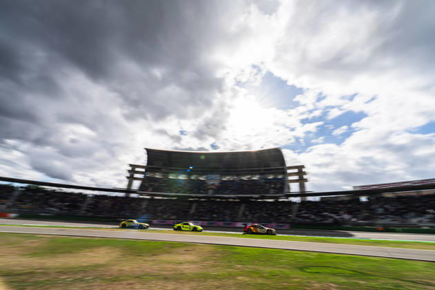 DTM, 15. + 16. Rennen Hockenheim 2026 90 Porsche 911 GT3 R (992), Manthey: Ricardo Feller, 91 Porsche 911 GT3 R (992), Manthey: Thomas Preining, 11 BMW M4 GT3 Evo, Schubert Motorsport: Marco Wittmann - picture by Gruppe C Photography Sachsenring Germany Copyright: xGruppexCxPhotographyx