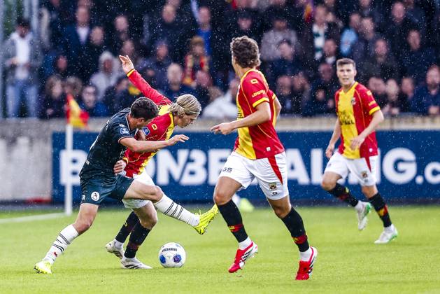 DEVENTER , 10-10-2026 , Stadium De Adelaarshorst , season 2026 2027 , Dutch Eredivisie football . match between Go Ahead Eagles and Sparta Rotterdam, Picture shows Eagles player Soren Tengstedt Go Ahead Eagles - Sparta  x208110090x Copyright: