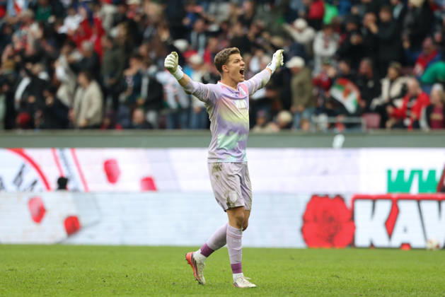Finn Dahmen (FC Augsburg, 01) bejubelt das Tor zum 2:1, Jubel, Emotionen, GER, FC Augsburg vs. FC Bayern Muenchen, Fussball, Bundesliga, 5. Spieltag, Saison 2026 2027, 10.10.2026, DFL DFB REGULATIONS PROHIBIT ANY USE OF PHOTOGRAPHS as IMAGE SEQUENCES and or QUASI-VIDEO, GER, FC Augsburg vs. FC Bayern Muenchen, Fussball, Bundesliga, 5. Spieltag, Saison 2026 2027, 10.10.2026 Augsburg Copyright: xEibner-Pressefoto JennixMaulx EP_JML