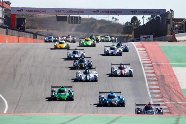 AUTO - ELMS - 4 HOURS OF PORTIMAO 2026 Start 22 PEEBLES Griffin (aus), SAUCY GrÃ goire (sui), HANLEY Benjamin (gbr), United Autosports, Oreca 07 - Gibson, LMP2, action 25 KAISER Matthias (sui), LYNN Alex (gbr), HUGHES Jake (gbr), Algarve Pro Racing, Oreca 07 - Gibson, LMP2, action during the 4 Hours of Portimao 2026, 6th round of the 2026 European Le Mans Series on the Autodromo Internacional do Algarve from October 8 to 10, 2026 in Portimao, Portugal -  Copyright: xJoaoxFilipex