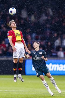 DEVENTER , 10-10-2026 , Stadium De Adelaarshorst , season 2026 2027 , Dutch Eredivisie football . match between Go Ahead Eagles and Sparta Rotterdam, Picture shows Eagles player Melle Meulenstaan Go Ahead Eagles - Sparta  x208110596x Copyright:
