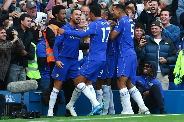 Jordan Henderson of Chelsea celebrates after scoring a goal (5-1) Chelsea v Bournemouth, Premier League, Football, Stamford Bridge, London, UK - 10 Oct 2026London Stamford Bridge United Kingdom EDITORIAL USE ONLY No use with unauthorised audio, video, data, fixture lists, club league logos or live services. Online in-match use limited to 120 images, no video emulation. No use in betting, games or single club league player publications.  Copyright: xSimonxDael Shutterstockx 17206021bd