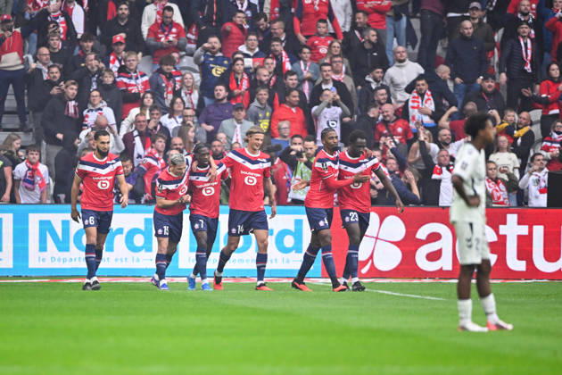 LOSC Lille v Le Havre Athletic Club - Ligue 1 McDonald s 2026 2027 Nabil BENTALEB of Lille, Romain PERRAUD of Lille, Maurits KJAERGAARD of Lille, ALEXSANDRO of Lille, Aissa Mandi of Lille and and Dilane BAKWA of Lille celebrate after scores during Ligue 1 McDonald s match between Lille and Le Havre at Stade Pierre-Mauroy on October 10, 2026 in Lille, France. Lille France  Copyright: xKevinxClementx 776573340