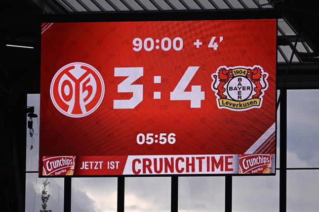 10.10.2026, xsltx, Fussball 1.Bundesliga, FSV Mainz 05 - Bayer 04 Leverkusen v.l. Endergebnis auf der Anzeigetafel (DFL DFB REGULATIONS PROHIBIT ANY USE OF PHOTOGRAPHS as IMAGE SEQUENCES and or QUASI-VIDEO) Mainz