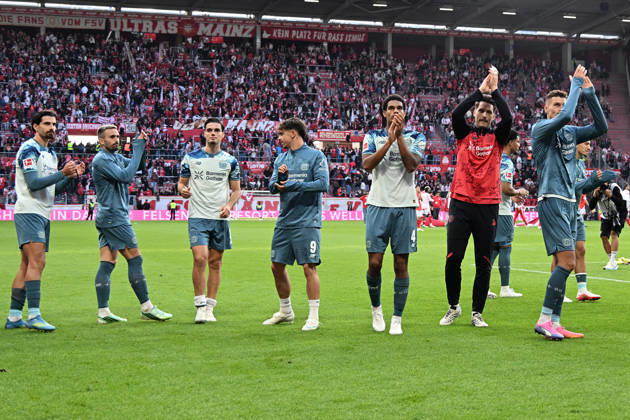 10.10.2026, xsltx, Fussball 1.Bundesliga, FSV Mainz 05 - Bayer 04 Leverkusen v.l. Jubel, Freude über den Sieg (DFL DFB REGULATIONS PROHIBIT ANY USE OF PHOTOGRAPHS as IMAGE SEQUENCES and or QUASI-VIDEO) Mainz