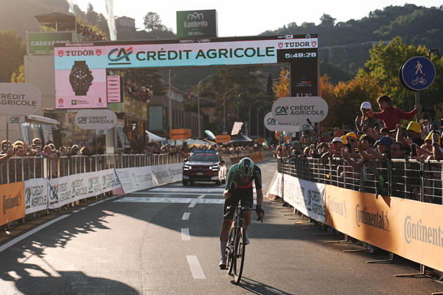 France s Paul Seixas of Decathlon CMA CGM Team winner of race during the 120th edition of the Il Lombardia, Tour of Lombardy cycling race, a 239 km one day race from Bergamo to Como on October 10, 2026, Italy.  Copyright: xMarcoxAlpozzi LaPressex