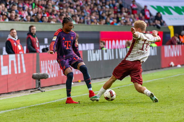 10.10.26 FC Augsburg - FC Bayern München Deutschland, Augsburg, 10.10.2026, Fussball, Bundesliga, Saison 2026 2027, FC Augsburg - FC Bayern München: Michael Olise (FC Bayern München).