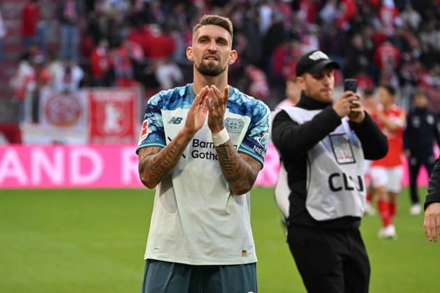 10.10.2026, xsltx, Fussball 1.Bundesliga, FSV Mainz 05 - Bayer 04 Leverkusen v.l. Jubel, Freude über den Sieg Robert Andrich (Bayer 04 Leverkusen) (DFL DFB REGULATIONS PROHIBIT ANY USE OF PHOTOGRAPHS as IMAGE SEQUENCES and or QUASI-VIDEO) Mainz