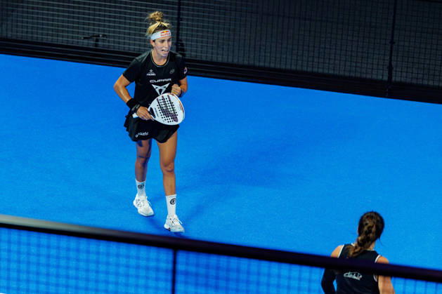 DÜSSELDORF, GERMANY - 10 OCTOBER 2026: Image shows the celebration of Beatriz Gonzalez Fernandez (ESP) and Paula Josemaria Martin (ESP) during CUPRA Germany Premier Padel P2 2026 Day 7: Semifinals at CASTELLO Düsseldorf on 10 10 2026 in Düsseldorf, Germany. Germany Copyright: xFröhlichxPascalx