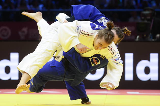 AZERBAIJAN, BAKU - OCTOBER 10, 2026: Croatia s Helena Vukovic (L) and Israel s Raz Hershko fight in their heavyweight bout during the 2026 World Judo Championships at the National Gymnastics Arena 2026 World Judo Championships In Baku  - ZUMAt113 20261010_zaa_t113_414 Copyright: xMikhailxSinitsynx