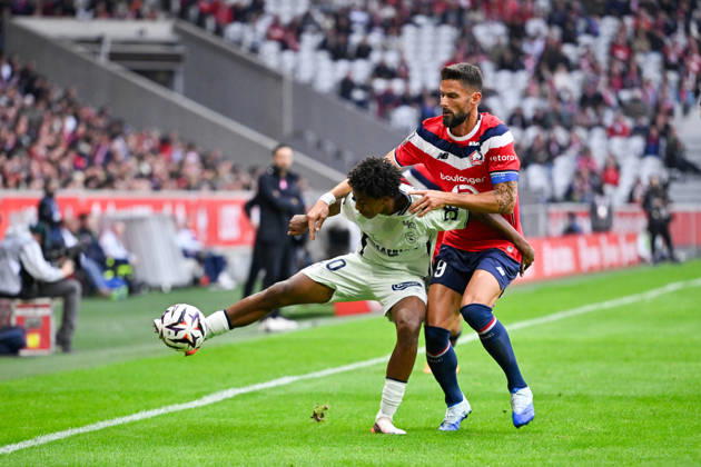 LOSC Lille v Le Havre Athletic Club - Ligue 1 McDonald s 2026 2027 Djibril OUZIAD of Le Havre and Olivier GIROUD of Lille during Ligue 1 McDonald s match between Lille and Le Havre at Stade Pierre-Mauroy on October 10, 2026 in Lille, France. Lille France  Copyright: xKevinxClementx 776573340