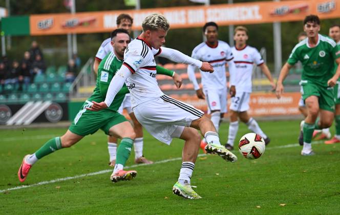 09.10.2026 - Fussball - Saison 2026 2027 - Regionalliga Bayern - 04. Spieltag: SpVgg Ansbach - 1. FC Nürnberg FCN II ( Club ) - DoGe - xdoxgex - Levin Chiumento (9, 1. FC Nürnberg FCN II )