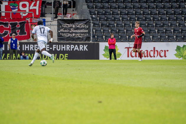 10.10.2026, xerix, Fussball 3.Liga, SG Sonnenhof Grossaspach - SV Waldhof Mannheim v.l. Aspach