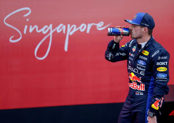 F1 - SINGAPORE GRAND PRIX 2026 VERSTAPPEN Max (nld), Red Bull Racing Ford RB22, portrait, Parc ferme during the 2026 Formula 1 Singapore Grand Prix, 17th round of the 2026 Formula One World Championship, WM, Weltmeisterschaft from October 9 to 11, 2026 on the Marina Bay Street Circuit, in Singapore, Singapore - SingaporeSingapore  Copyright: xDPPIx