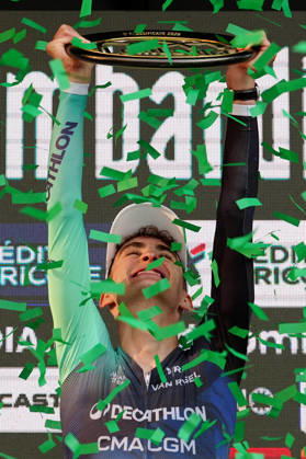 France s Paul Seixas of Decathlon CMA CGM Team first place winner celebrates on the podium during the 120th edition of the Il Lombardia, Tour of Lombardy cycling race, a 239 km one day race from Bergamo to Como on October 10, 2026, Italy.  Copyright: xGianxMattiaxD Alberto LaPressex
