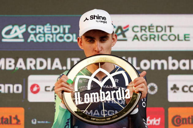 France s Paul Seixas of Decathlon CMA CGM Team first place winner celebrates on the podium during the 120th edition of the Il Lombardia, Tour of Lombardy cycling race, a 239 km one day race from Bergamo to Como on October 10, 2026, Italy.  Copyright: xGianxMattiaxD Alberto LaPressex