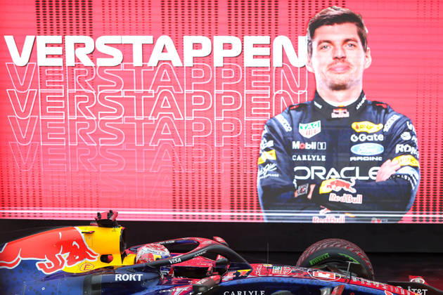 (261010) -- SINGAPORE, Oct. 10, 2026 -- Red Bull s Max Verstappen of the Netherlands arrives at parc ferme after the sprint of the Formula One Singapore Grand Prix at the Marina Bay Street Circuit, on Oct. 10, 2026. (Photo by Xinhua) (SP)SINGAPORE-F1-GRAND PRIX 2026-SPRINT QianxJun 