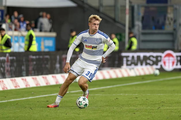10.10.2026, GER, Fussball, Herren, 3. Liga, Saison 2026 2027, MSV Duisburg - TSG Hoffenheim II Peter Remmert (Duisburg) in Aktion am Ball, Einzelaktion Duisburg schauinsland-reisen-Arena Nordrhein-Westfalen Deutschland Copyright: xAdrianxSchlüterx