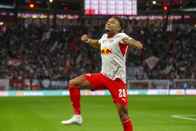 GER, Leipzig, Fussball, Bundesliga, 5. Spieltag, RB Leipzig vs. Eintracht Frankfurt im Bild v.l.: Christopher Nkunku (RB Leipzig 28), Torjubel 10.10.2026, Red-Bull Arena Leipzig DFL DFB REGULATIONS PROHIBIT ANY USE OF PHOTOGRAPHS AS IMAGE SEQUENCES AND OR QUASI-VIDEO, Leipzig Red-Bull Arena Sachsen Germany Copyright: xPaulxFritzx