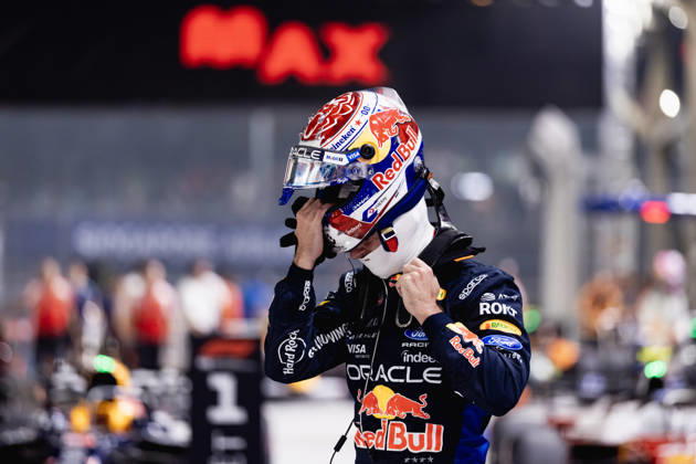 SINGAPORE, SINGAPORE - OCTOBER 10: Max Verstappen of the Netherlands and Oracle Red Bull Racing at qualifying ahead of the F1 Grand Prix of Singapore at Marina Bay Street Circuit on October 10, 2026 in Singapore, Singapore. (Photo by Qian Jun SPP-Paddocker) Copyright: xQianxJun SPP-Paddockerx Sportspressphoto_SPR251117
